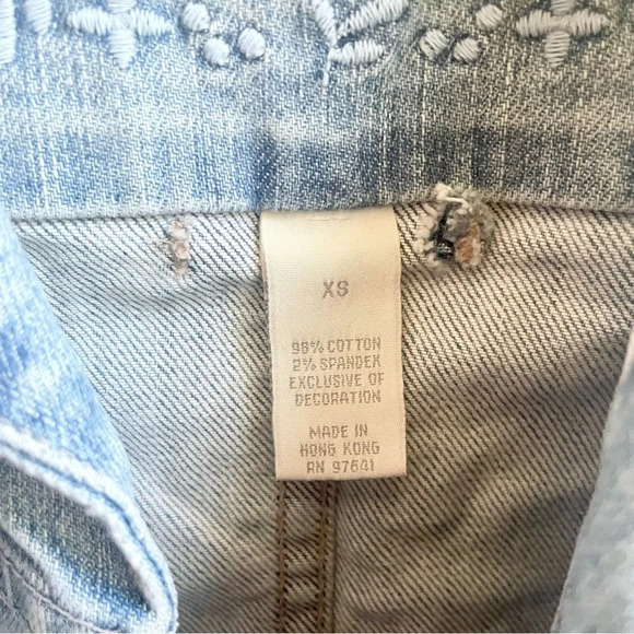 J. Jill Light Wash Jean Jacket, XS - Picture 10 of 14